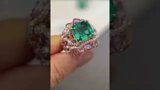 Discover the Vibrant Beauty of Our 6ct Oil-Free Emerald! 💚✨ #luxuryjewelry #emerald #gemstone