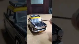 This vintage car is built to last👀#automobile #diecast #diecastcars #diecastcollection #car #vintage