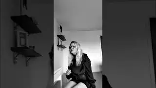 Amy Winehouse - Valerie (Cover by Emma Jaconelli)
