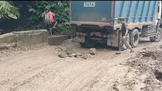 TO ALL THE TRAVELER & OVERLOAD TRUCKS BE ALERT WHEN U REACH THIS AREA IN RATACHERRA NH6