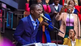 Eric Kunonga - Oy'a Motema (Live in CER)