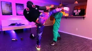 Boxing Girl vs Karate Guy | Halloween Fight Scene (Slug Street Scrappers: Regen)