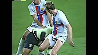 مشفناهاش يافرينكي مشفناها🤣لقطه مضحكه من مباره برشلونه والستي
