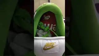 Supreme Nike SB Dunk Low Mean Green review from eternityshoes.ru
