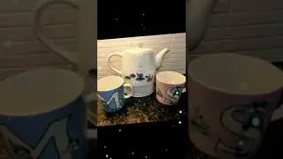 Idag kom v&auml;rldens b&auml;sta paket fr&aring;n en utav v&aring;ra trogna tittare. Tv&aring; MUMINMUGGAR!!