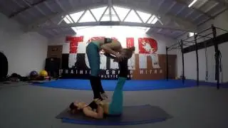 acroyogirls tumbleweed