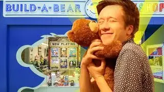 Dan visits Build-A-Bear to celebrate their 20th birthday!