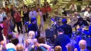 REGAL Princess Dance Party with the BEATLES  Maniacs at The Piazza !