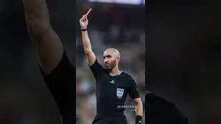 Tegas dan adil, wasit di laga Indonesia ini dapat penghargaan