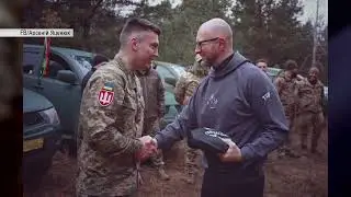 10 пікапів, обладнаних системами Starlink для бойових завдань фонд Арсенія Яценюка Відкрий Україну