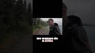 Menjelajahi Pondok Kayu Legendaris Dick Preenicky di Alaska. #outdor #shortsfeed #survival
