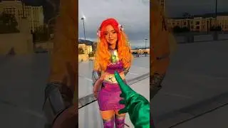 Shake My Hand in Character with Teen Titans! @RaineEmery @Dajackies@Athena_grimes @Dylanpool_