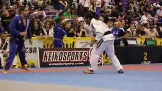 IBJJF NY Open 2013: Philipe Della Monica vs Andre Monteiro