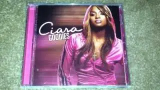 Unboxing Ciara - Goodies