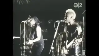 Little Steven & The Disciples of Soul - Under the Gun