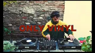 Danidote Vinyl Only – Techno / Acid / Trance / House DJ Set