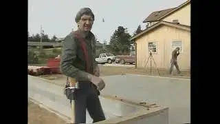 Framing Floors and Stairs with Larry Haun (1992)
