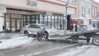 Welland East Main Street crash scene