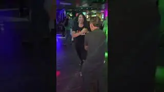 Advanced Salsa Turn Patterns- Alberto and La Griega