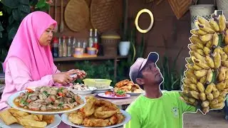 Panen pisang masak di pohon🍌 Masak jamur sawit yang enak, pisang tempe tahu goreng