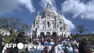 サクレクール寺院の階段 パリ五輪・パラ仕様に（2024年4月撮影）