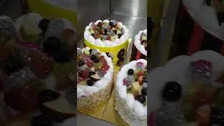 #fresh fruit cake#viralvideo #youtubeshorts #
