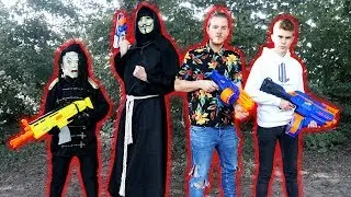 Der KAMPF gegen GAME MASTER und AYUWOKI mit FORTNITE NERF Blaster !!! | WASWIR
