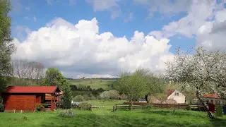 Fast Moving Clouds over Brebu Nou / Weidenthal