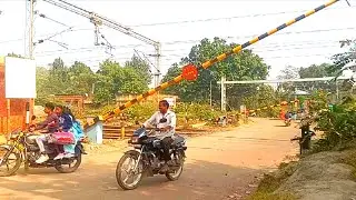 LEAVE RAIL GATE CROSSING At MALGADI , FATAK CROSSINGS Train #video 