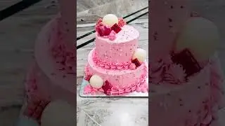 2 Tier strawberry cake design