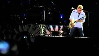 Eddie Van Halen Guitar Solo - San Manuel Amphitheater in Devore, CA 7/11/2015
