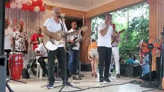 Son Dominicano en Fundaci&oacute;n d&iacute;a de las madres