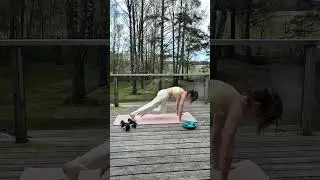 Backyard Fitness Beauty &ndash; Strength, Grace & Power