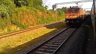 ED WAP4 Island Express rampwalks Chingavanam