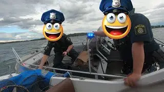 Polisen stoppade oss på premiären - Kräftfiske 2020 Del 1