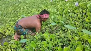 Creative fishing by the hand village boy