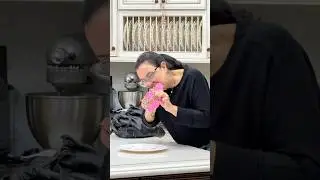 Розыгрыш с пончиком из туалетной бумаги 😂🍩 #шорты