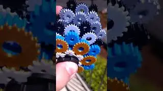 I've discovered a machine that can make infinite power!  Somebody tell me how this works?