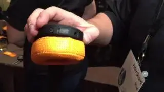 [CES 2015] PHAZ, P2 headphones