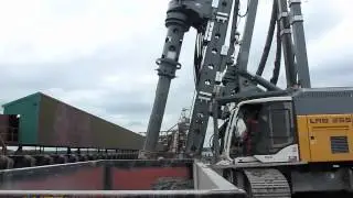 Liebherr LRB 255 Schr&auml;gbohren nach hinten geneigt Kellybohren