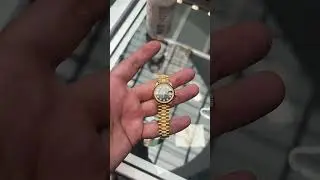 Безупречный по стилю и форме &mdash; изящный Rolex с настоящим характером.
