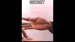 😱Anti gravity COIN MAGIC TRICK 😱🎩#shorts