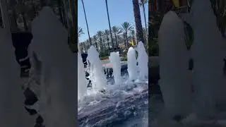 Water showers 🔥😋 #shawer #california #fountain