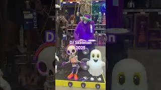 DJ Skeleton LOWES 2025 #animatronics #halloween #skeleton #ghost #spooky