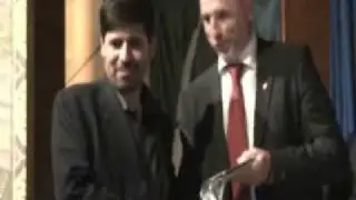 Pakistan Union Norway-Award to Journalist Sibtain Shah Aug09