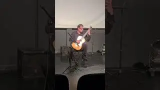 Dhem&eacute;trius Lemos plays Etude n&deg;5 by Heitor Villa-Lobos.