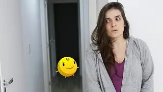 ELE ESTÁ NA MINHA CASA! SimSimi