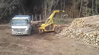 Bell cargando camión