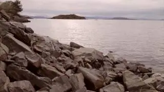 Relaxation Sounds, Water Lapping on Rocks, 30 Minutes