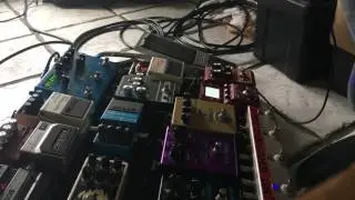 DOD Carcosa + Strymon Mobius on Bass